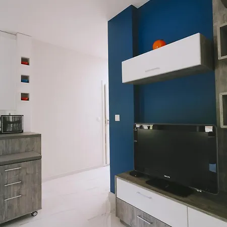 Apartment Centre - Two Bedroom