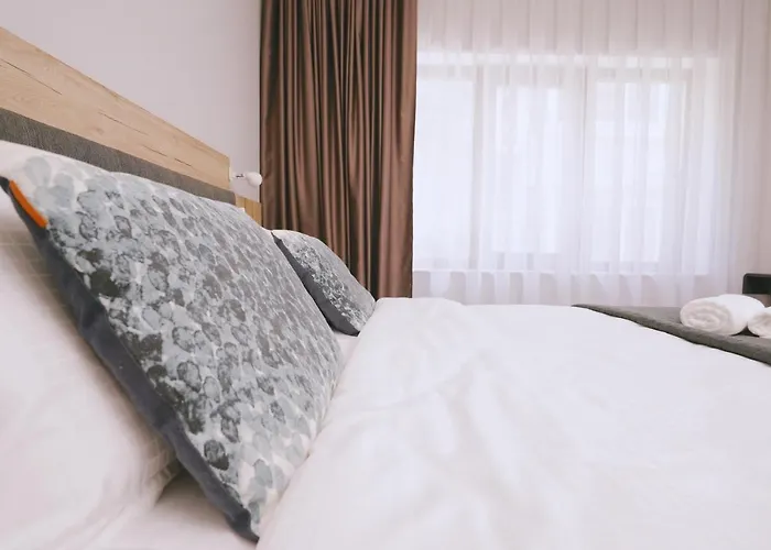 Centre - Two Bedroom Apartament *