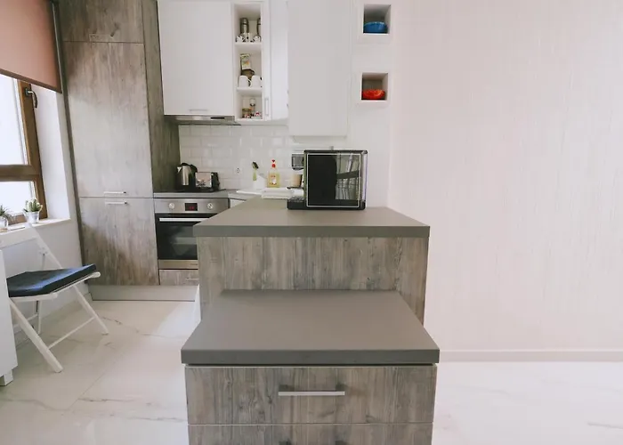 Apartment Centre - Two Bedroom *